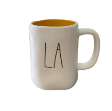 rae dunn la mug